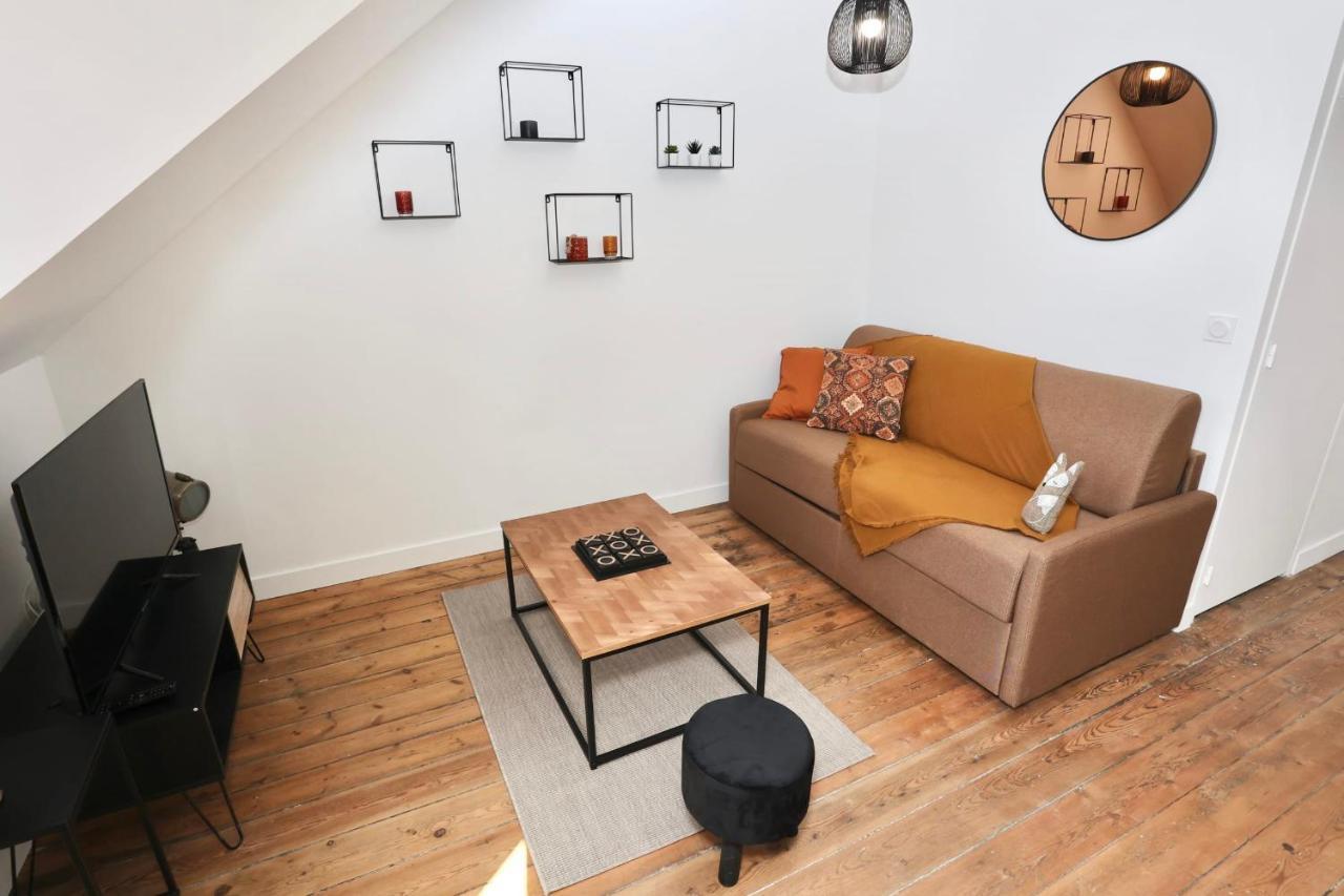 Napoleon Gare 8 T2 Dernier Etage Bylocly Apartment ปองติวี ภายนอก รูปภาพ